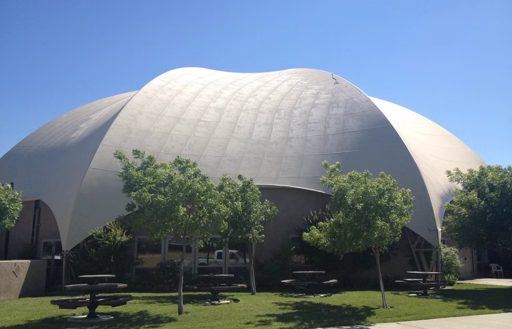 Mountain View Community Church - 3600 N Fowler Ave