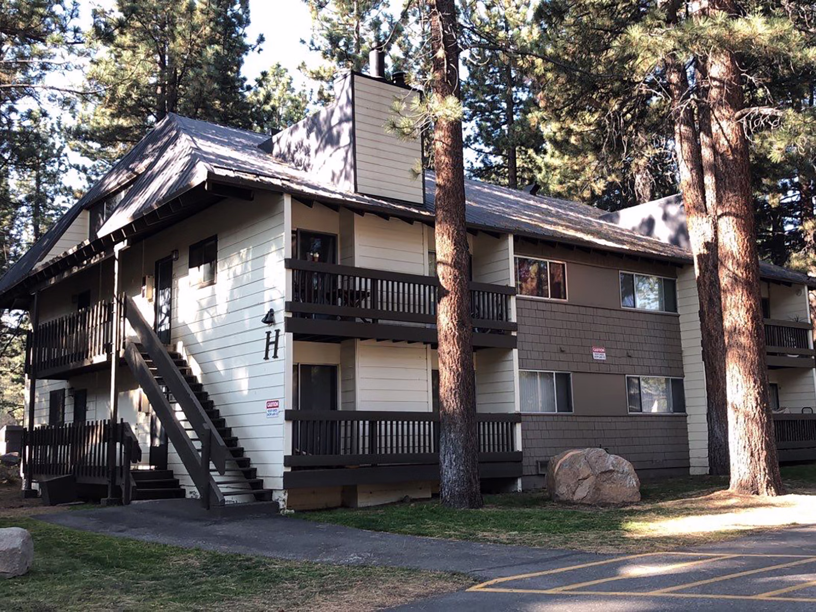 Mountain Shadow Condominiums - 2289 Sierra Nevada Rd