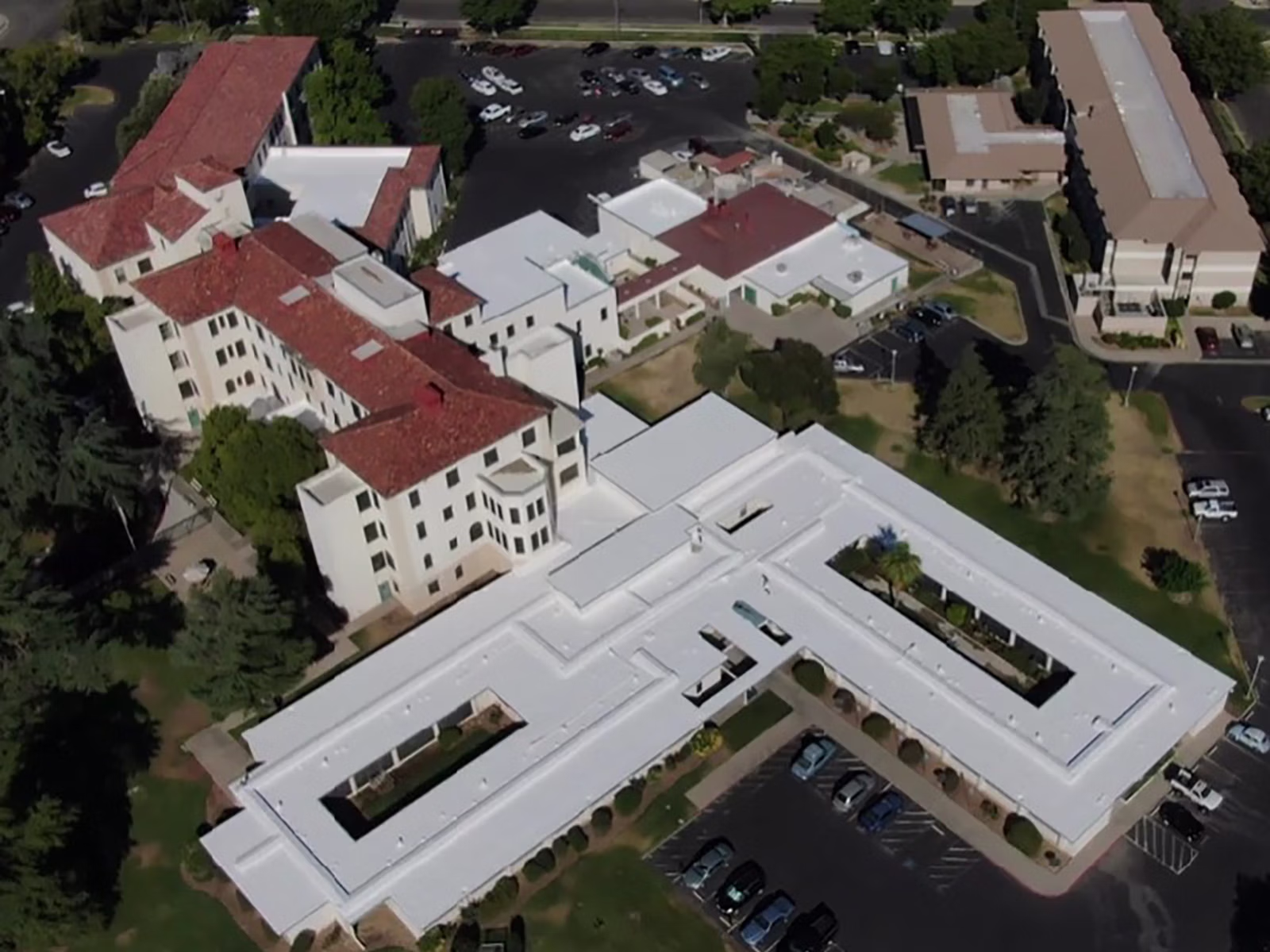 Glen Agnes Elderly Housing - 530 W Floradora Ave