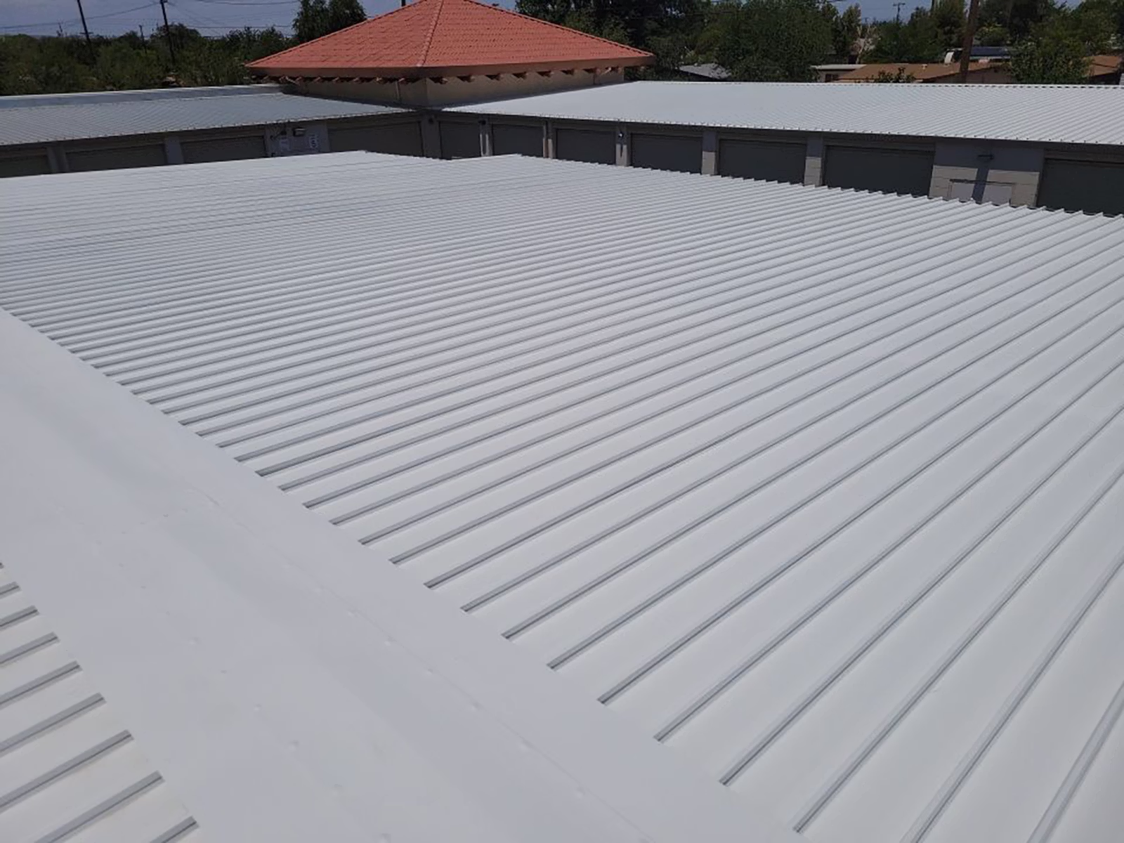Nova Storage Facility - 3305 E Palmdale Blvd