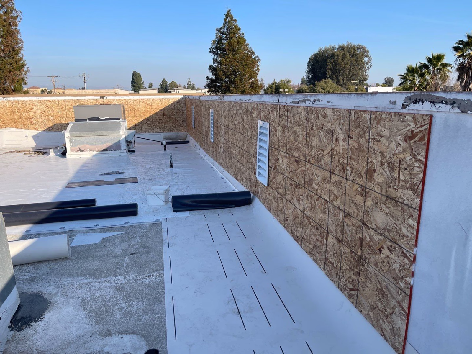 Commercial - 500 E Almond Ave