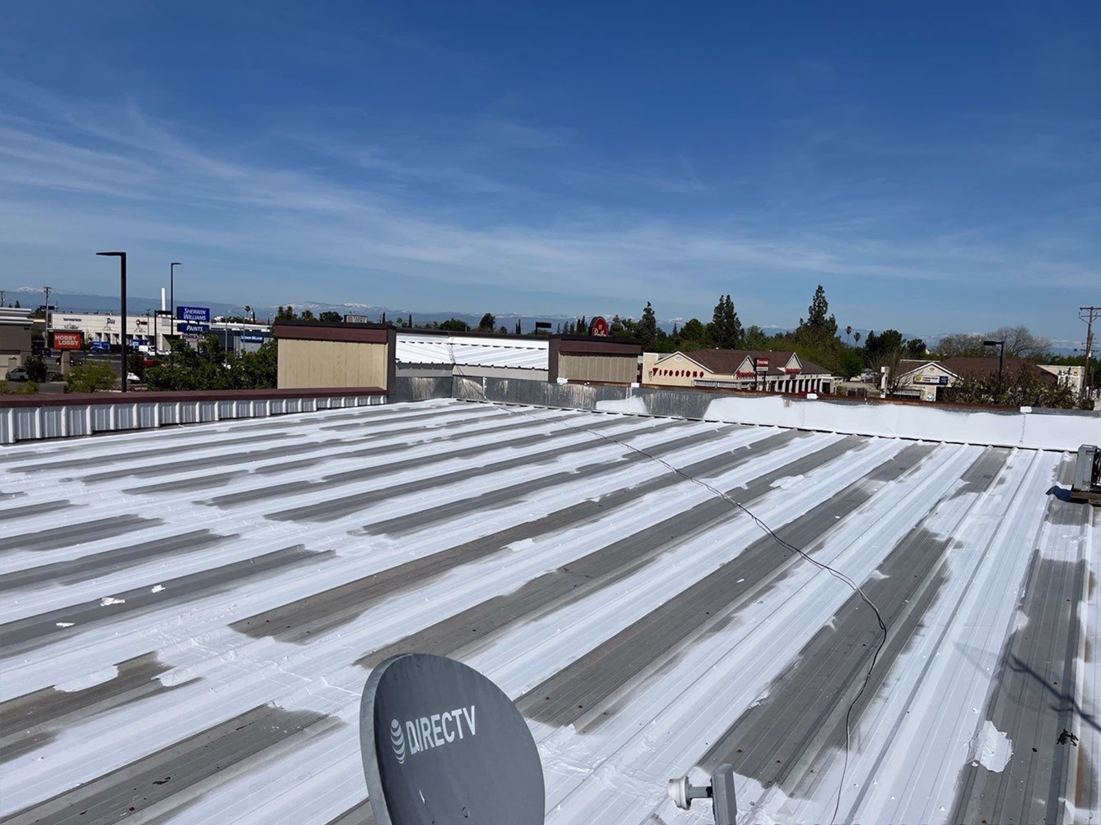 Sierra View Plaza - 6455-6497 N Blackstone Ave