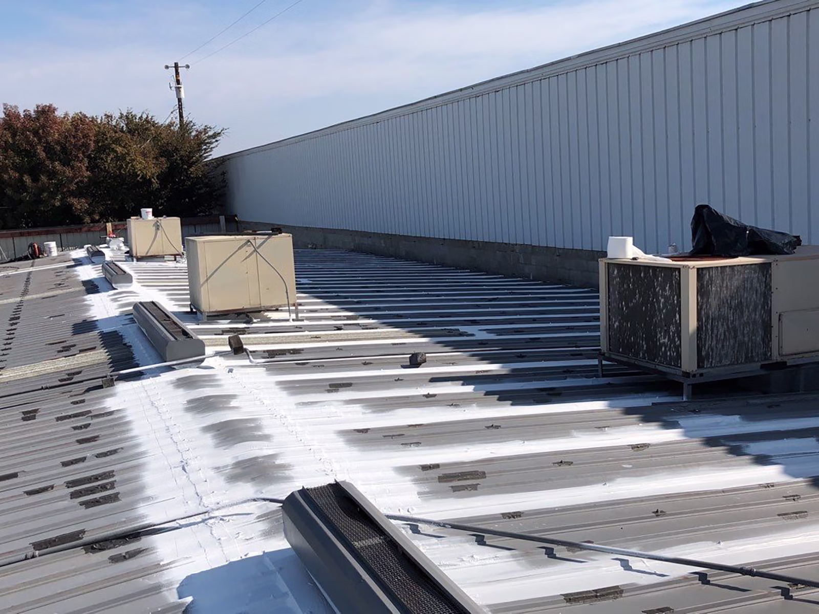 Commercial - 6622-6624 N Blackstone Ave