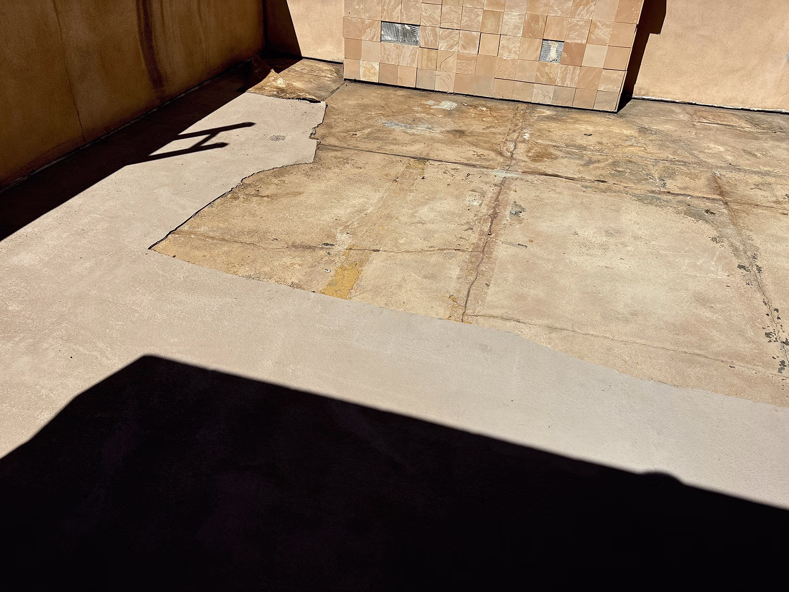 7257 N Fresno St - Patio Section